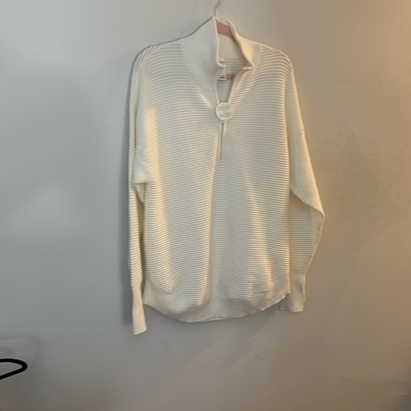 NWT ARIES RIBBED WHITE SWEATER - Picture 14 of 15